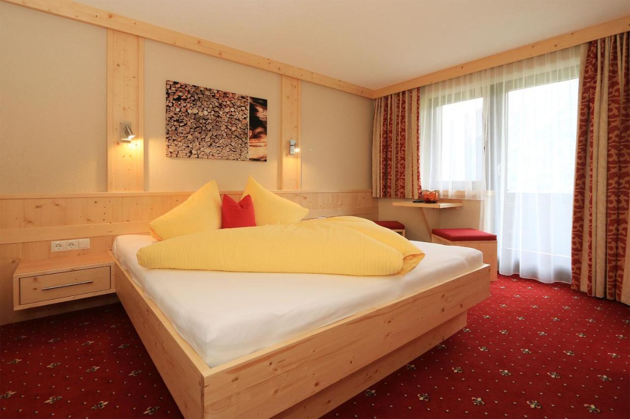Hotel Haus Stefanie Sölden Esterno foto