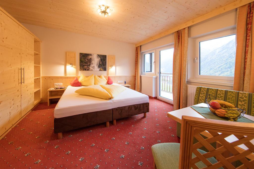 Hotel Haus Stefanie Sölden Esterno foto