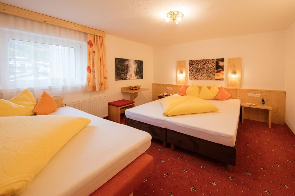 Hotel Haus Stefanie Sölden Esterno foto