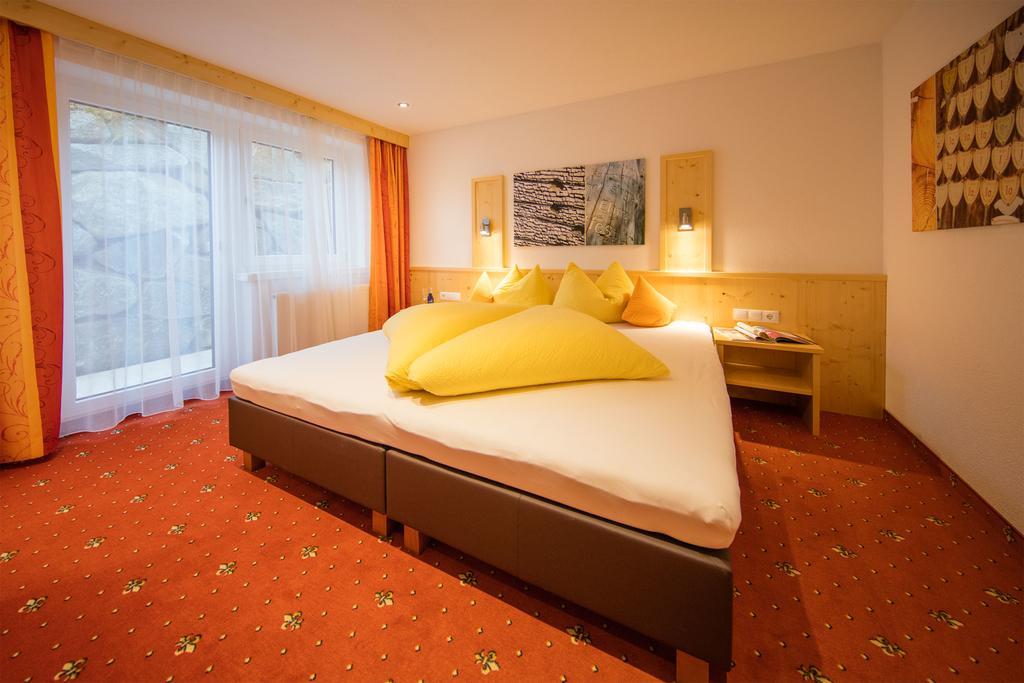 Hotel Haus Stefanie Sölden Esterno foto