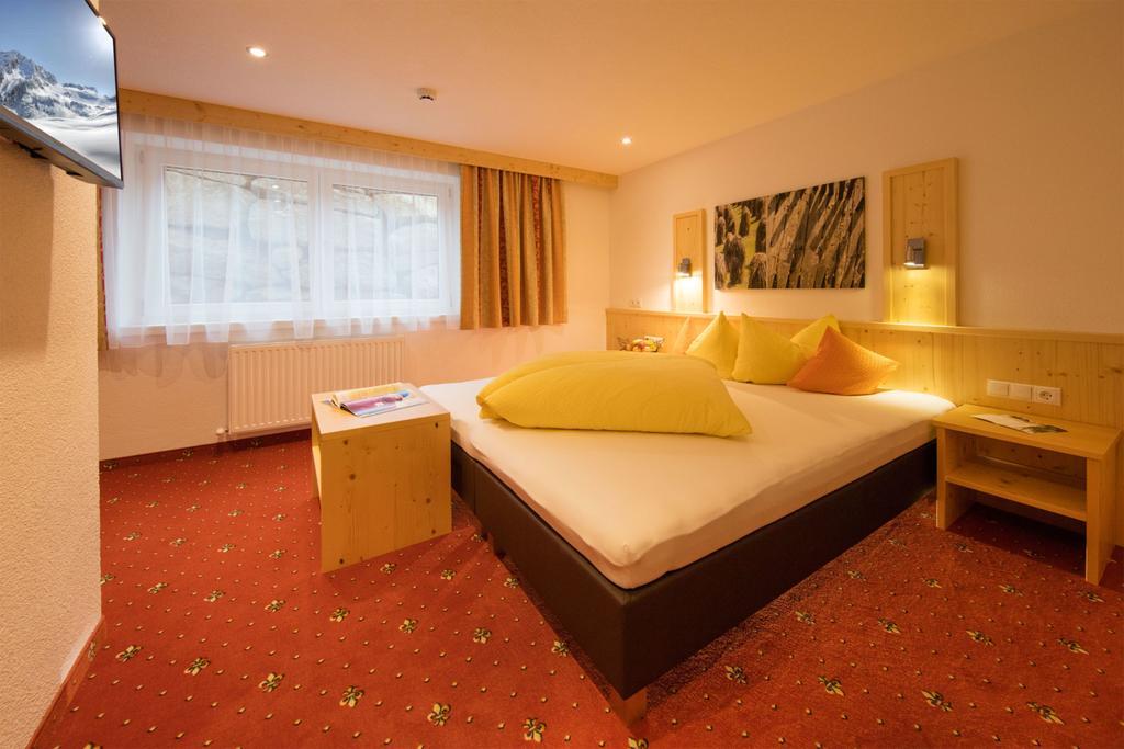 Hotel Haus Stefanie Sölden Esterno foto