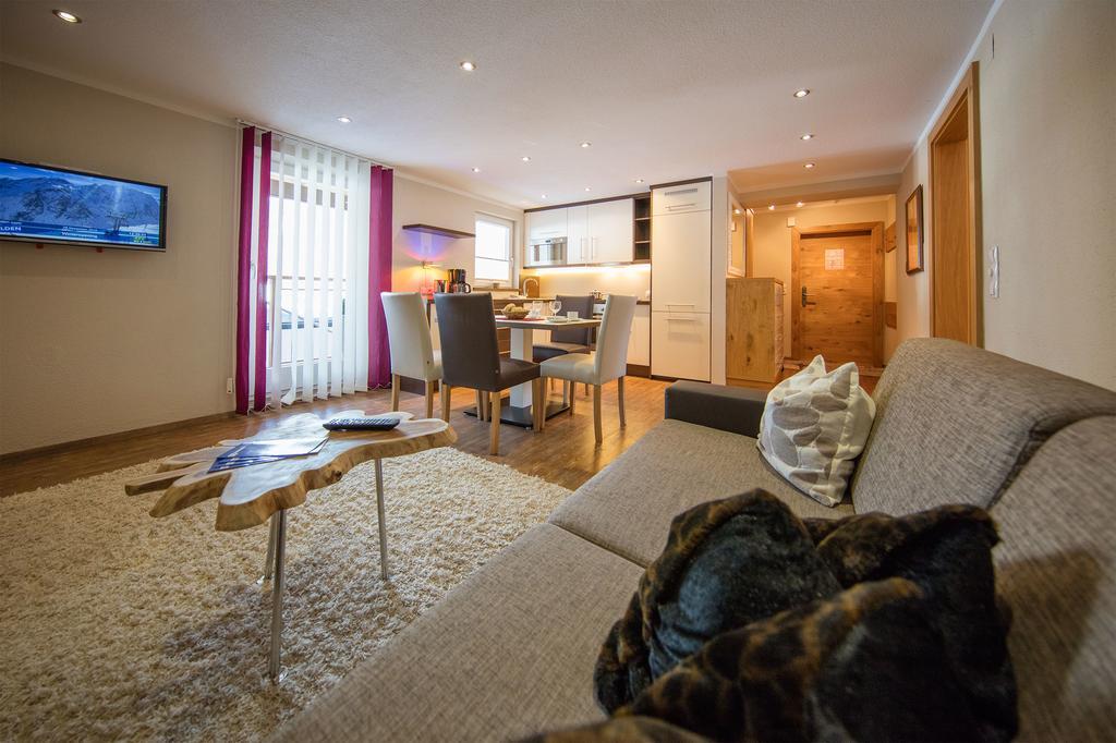 Hotel Haus Stefanie Sölden Esterno foto